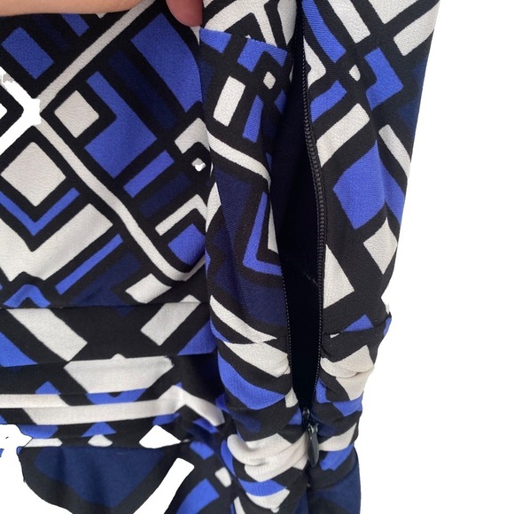 En Focus Studio Striking Blue, Black, White Pleated Sleeveless Dress Size 8 - Picture 5 of 7